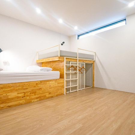 Paknap Hostel ナーン エクステリア 写真